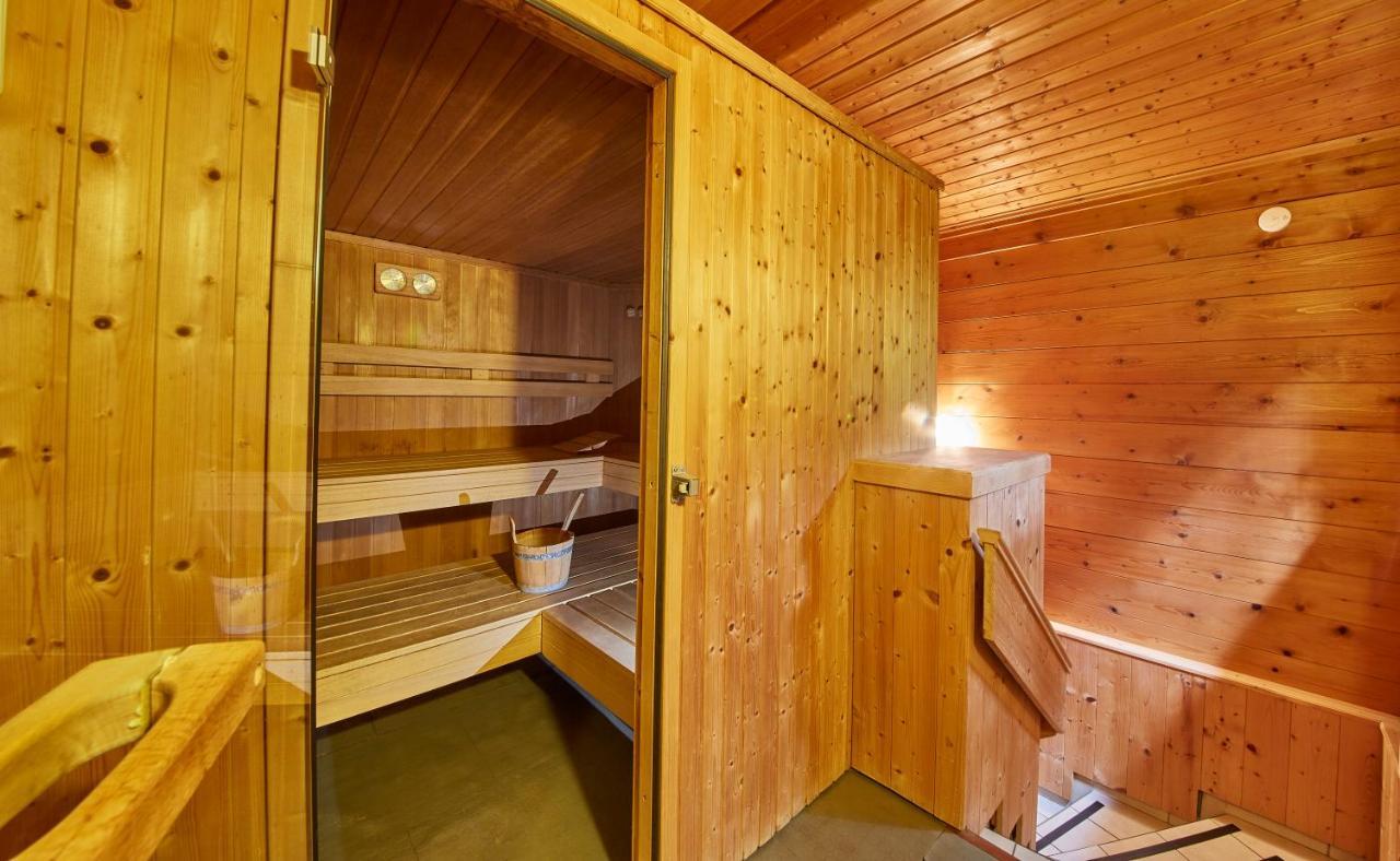 Sportpension Enzian Saalbach-Hinterglemm Exterior photo
