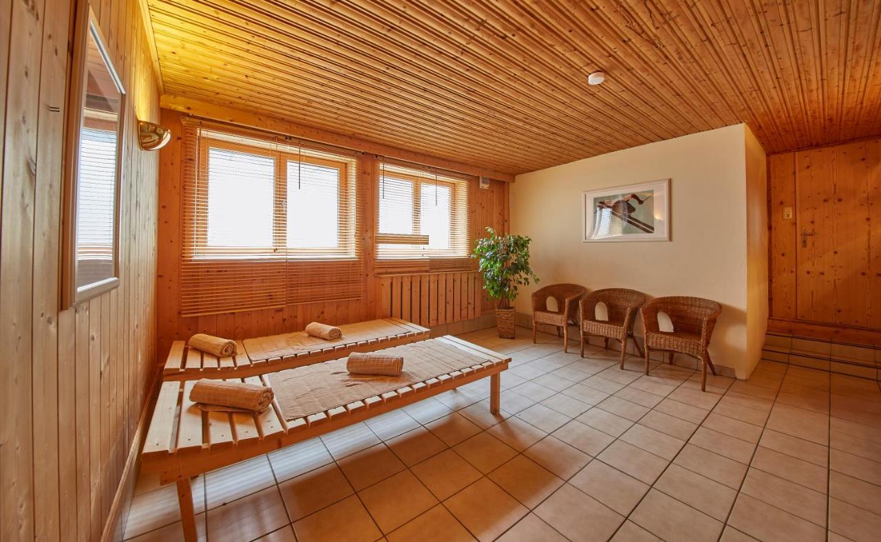 Sportpension Enzian Saalbach-Hinterglemm Exterior photo