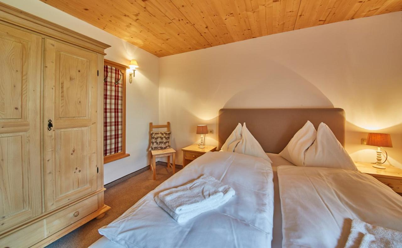 Sportpension Enzian Saalbach-Hinterglemm Exterior photo